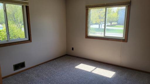 341 Hickory Street, Saint Paul, MN 55115