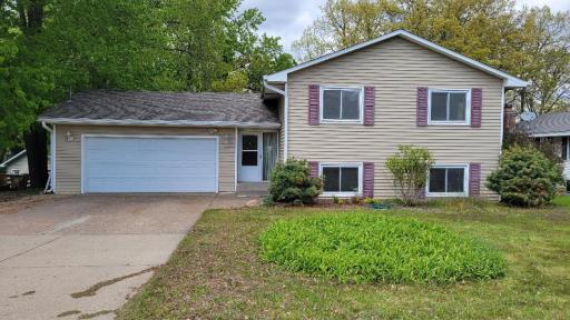 341 Hickory Street, Saint Paul, MN 55115
