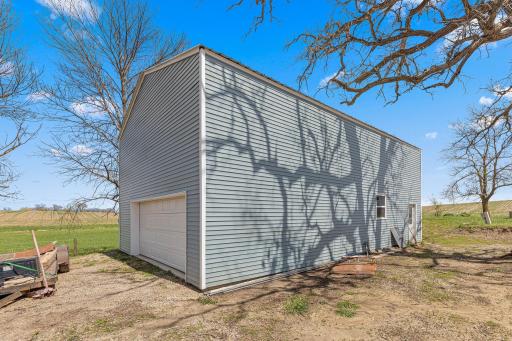 17046 State Highway 99, Montgomery, MN 56069