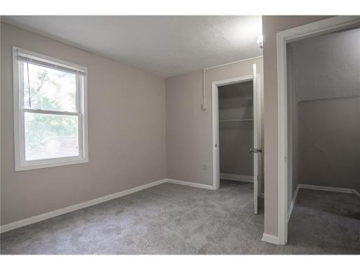 608 7th Ave S, Hopkins, MN 55343