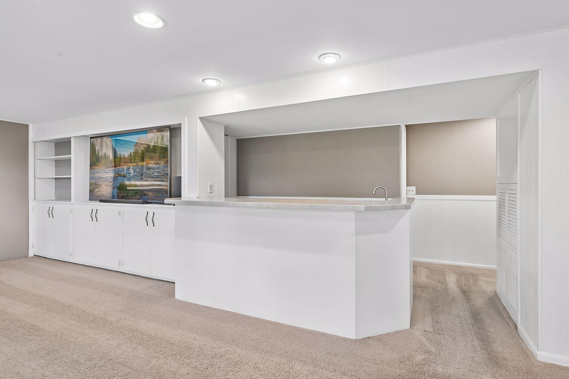 Wet Bar