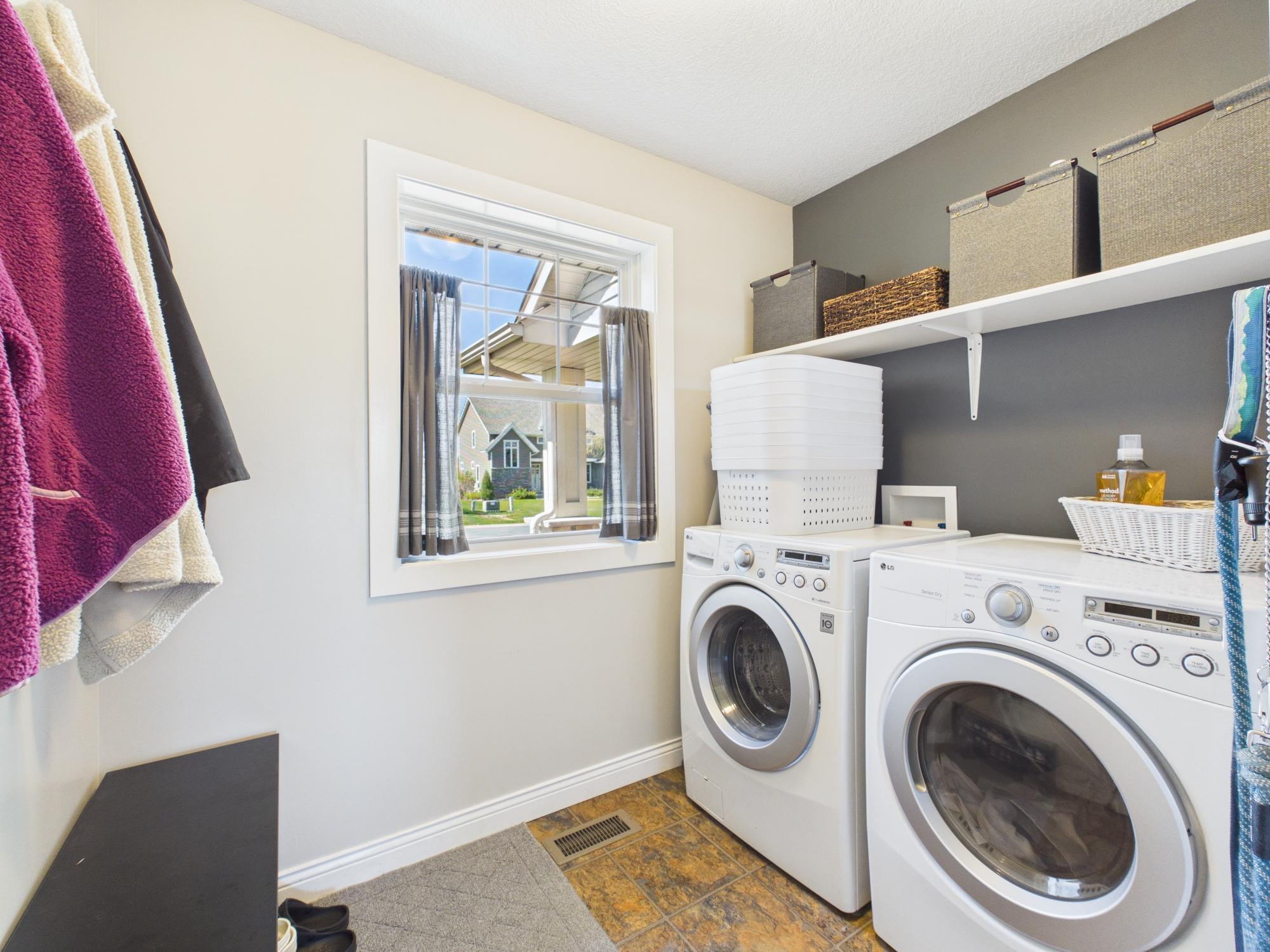 Main level laundry room