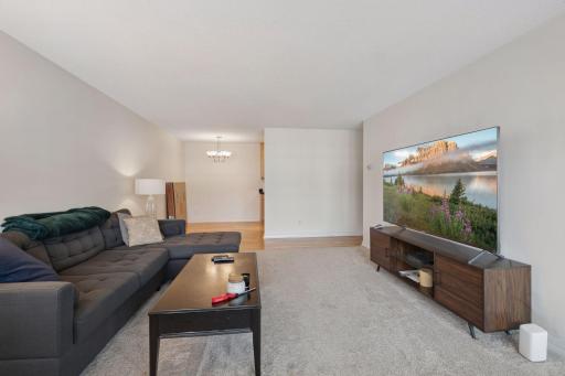 3150 Excelsior Boulevard, 207, Minneapolis, MN 55416
