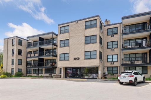 3150 Excelsior Boulevard, 207, Minneapolis, MN 55416