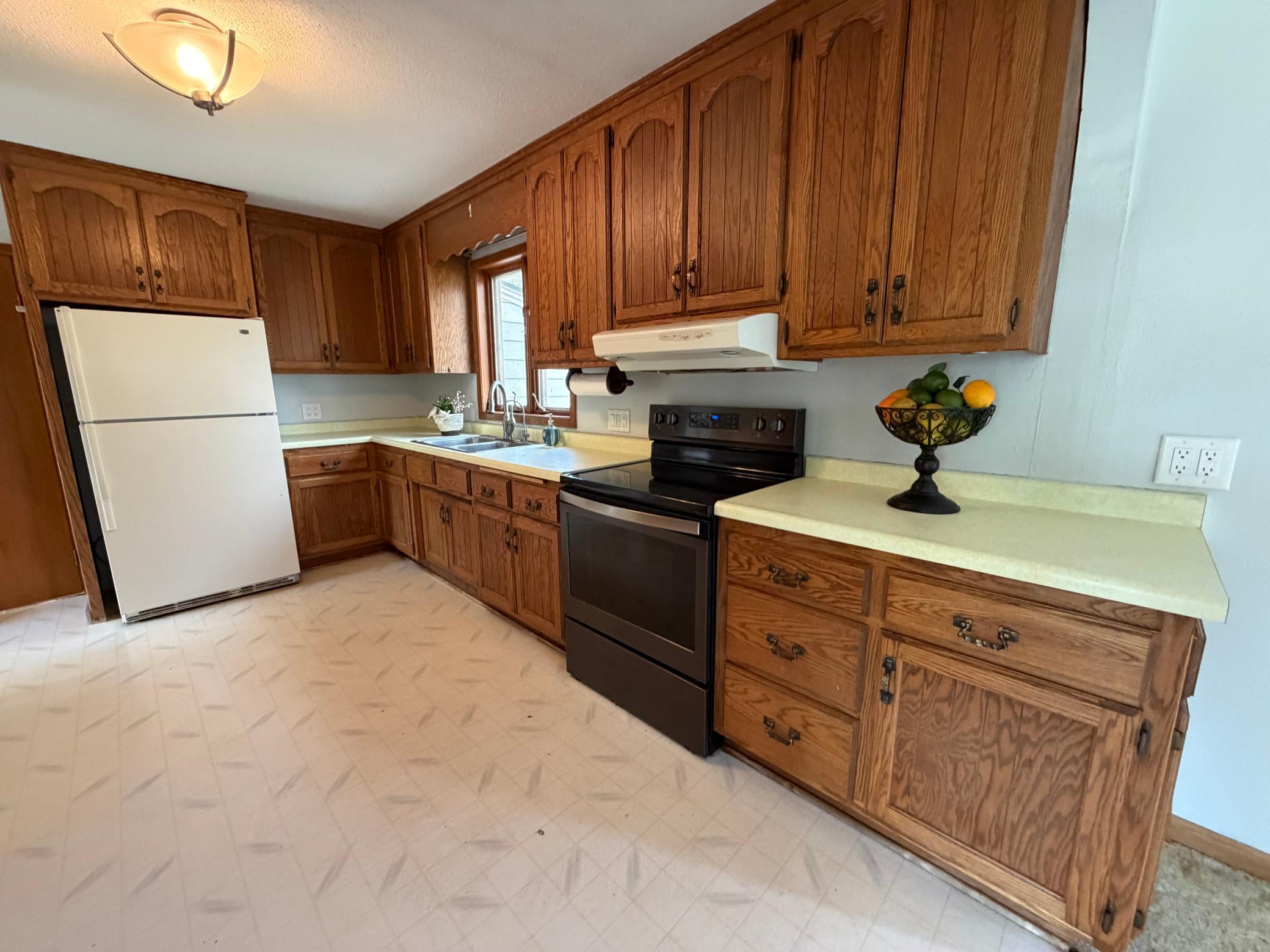Appliances included