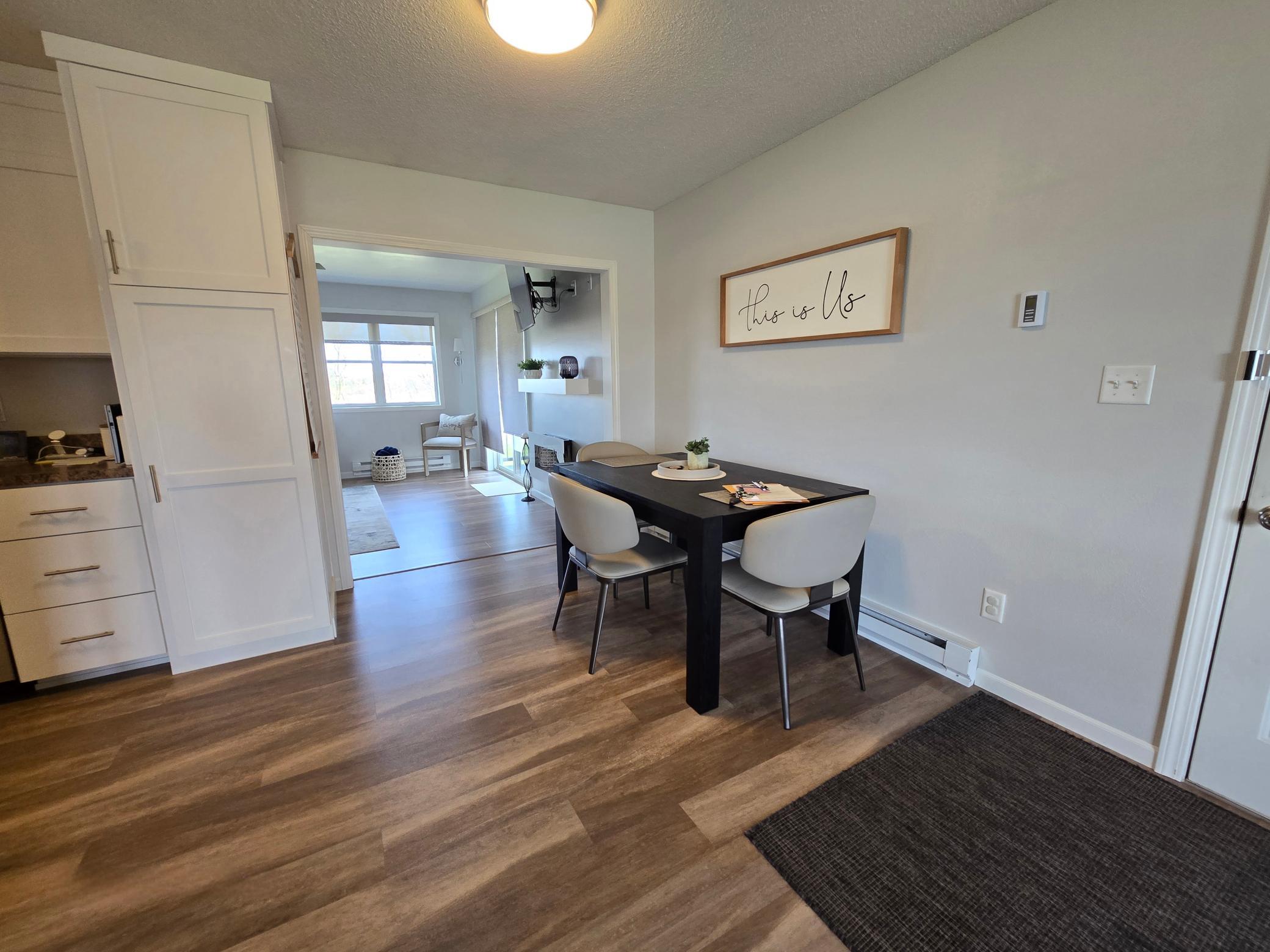 Dining Room.jpg