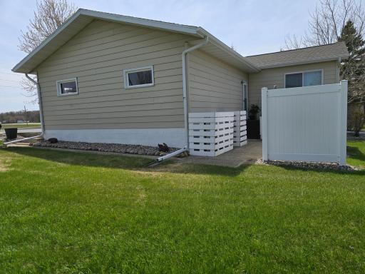 800 Willow Springs Road, Detroit Lakes, MN 56501