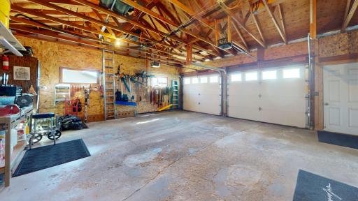 800 Willow Springs Road, Detroit Lakes, MN 56501