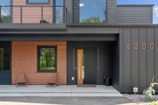 6200 Cardinal Avenue, Excelsior, MN 55331