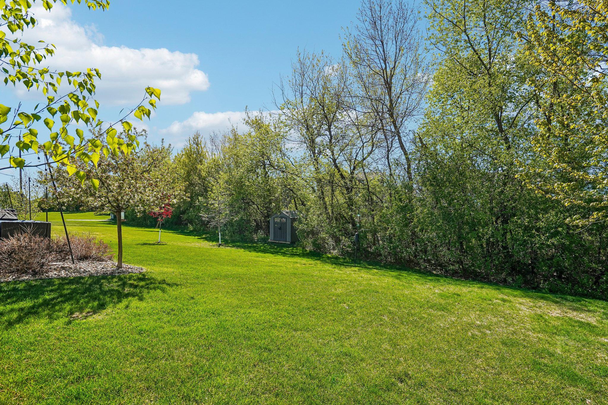 62-web-or-mls-151st Street-S1205-062.jpg
