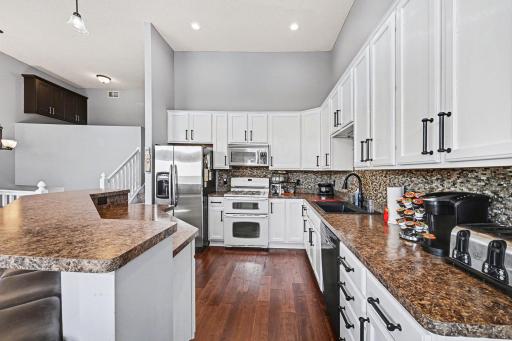 1737 Philipp Drive, Shakopee, MN 55379