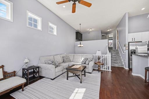 1737 Philipp Drive, Shakopee, MN 55379