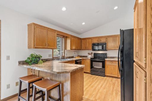 8461 Vagabond Lane N, Maple Grove, MN 55311