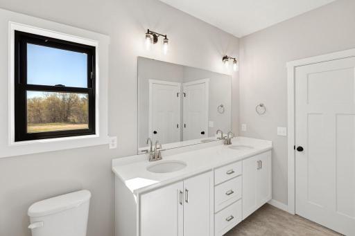 12901 295th Avenue NW, Princeton, MN 55371