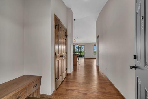 Wide entry with bench
