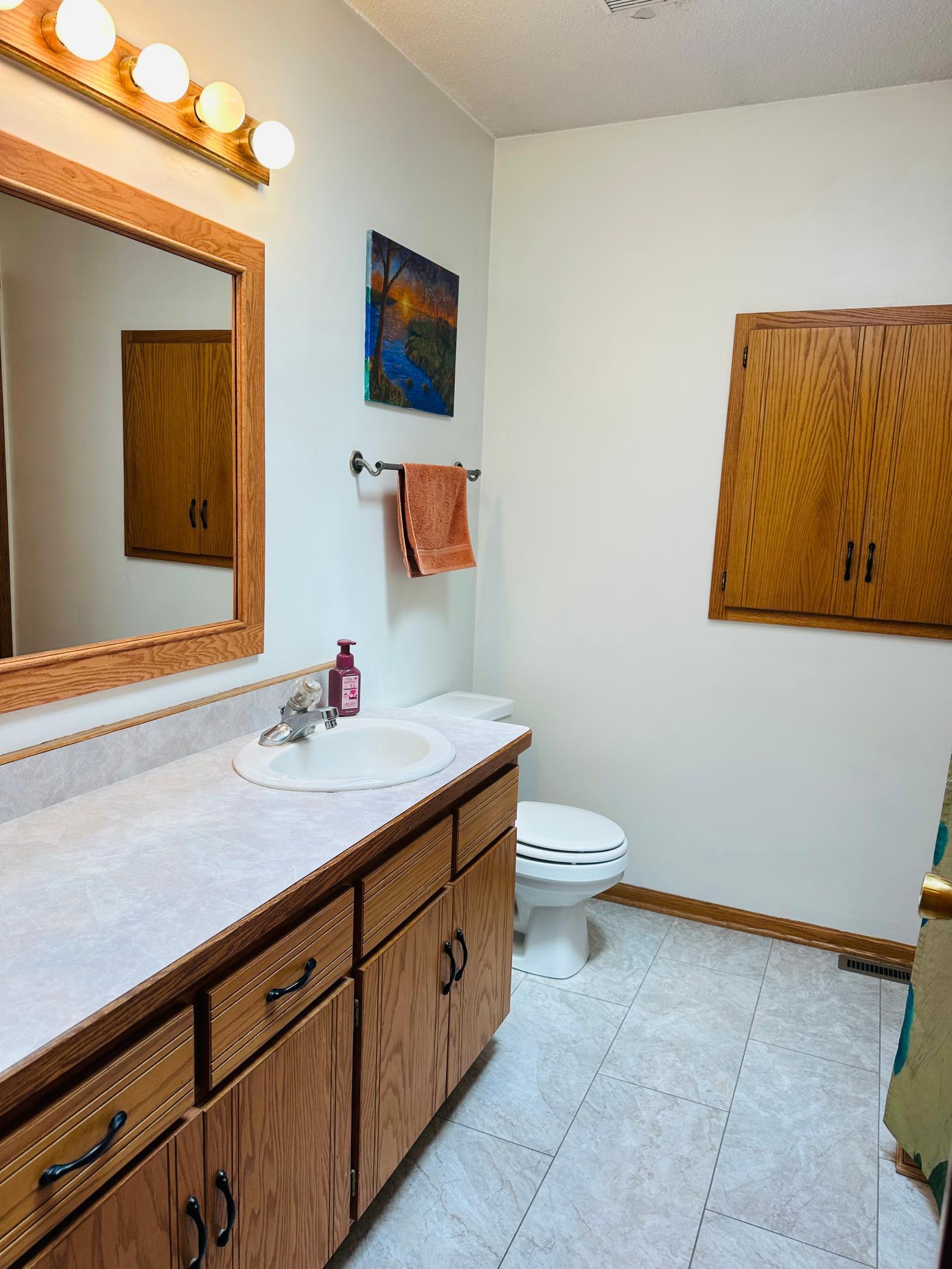 masterbath.jpg