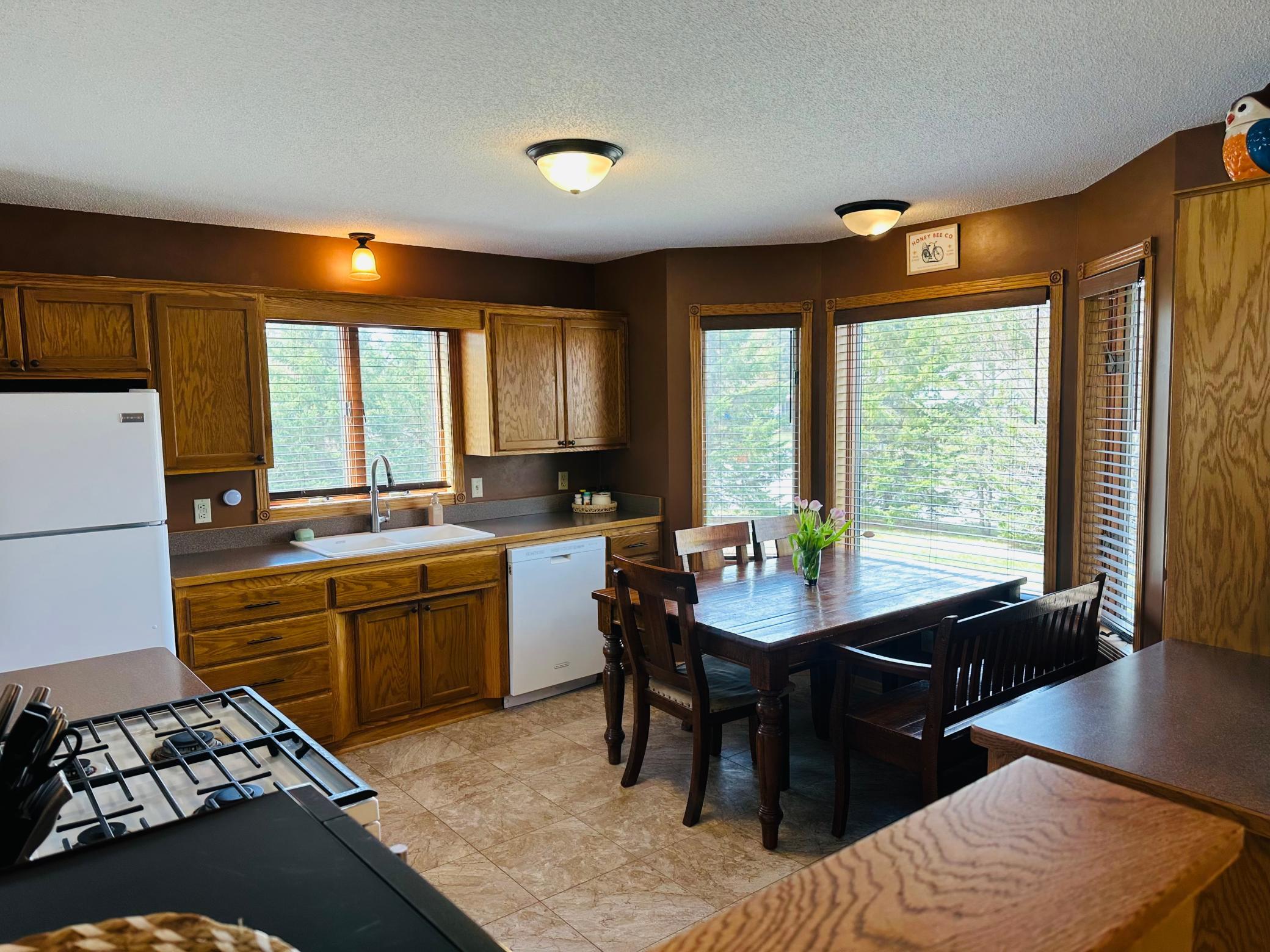 Kitchen1.jpg