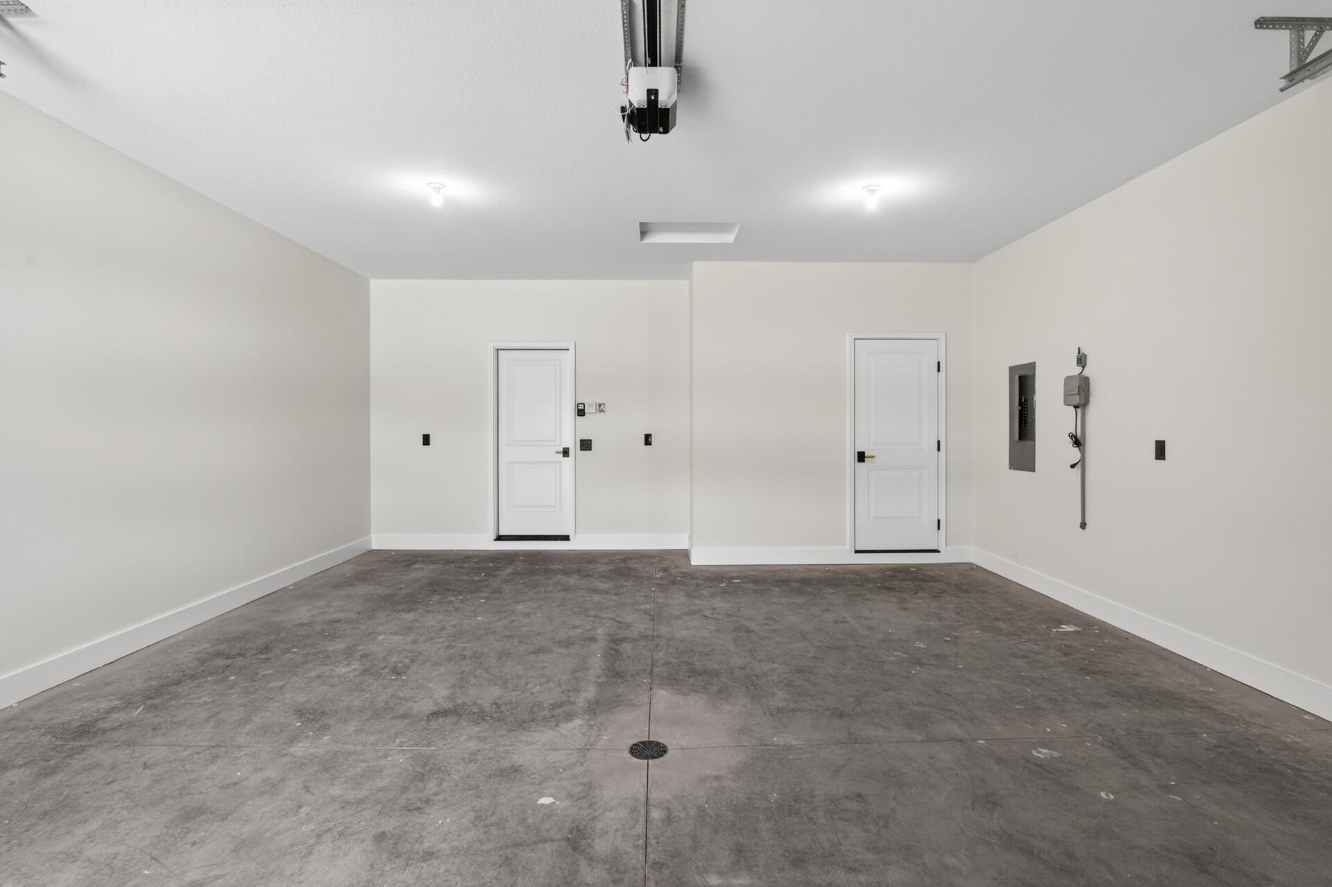 46_7743_146th_Terrace46_mls.jpg
