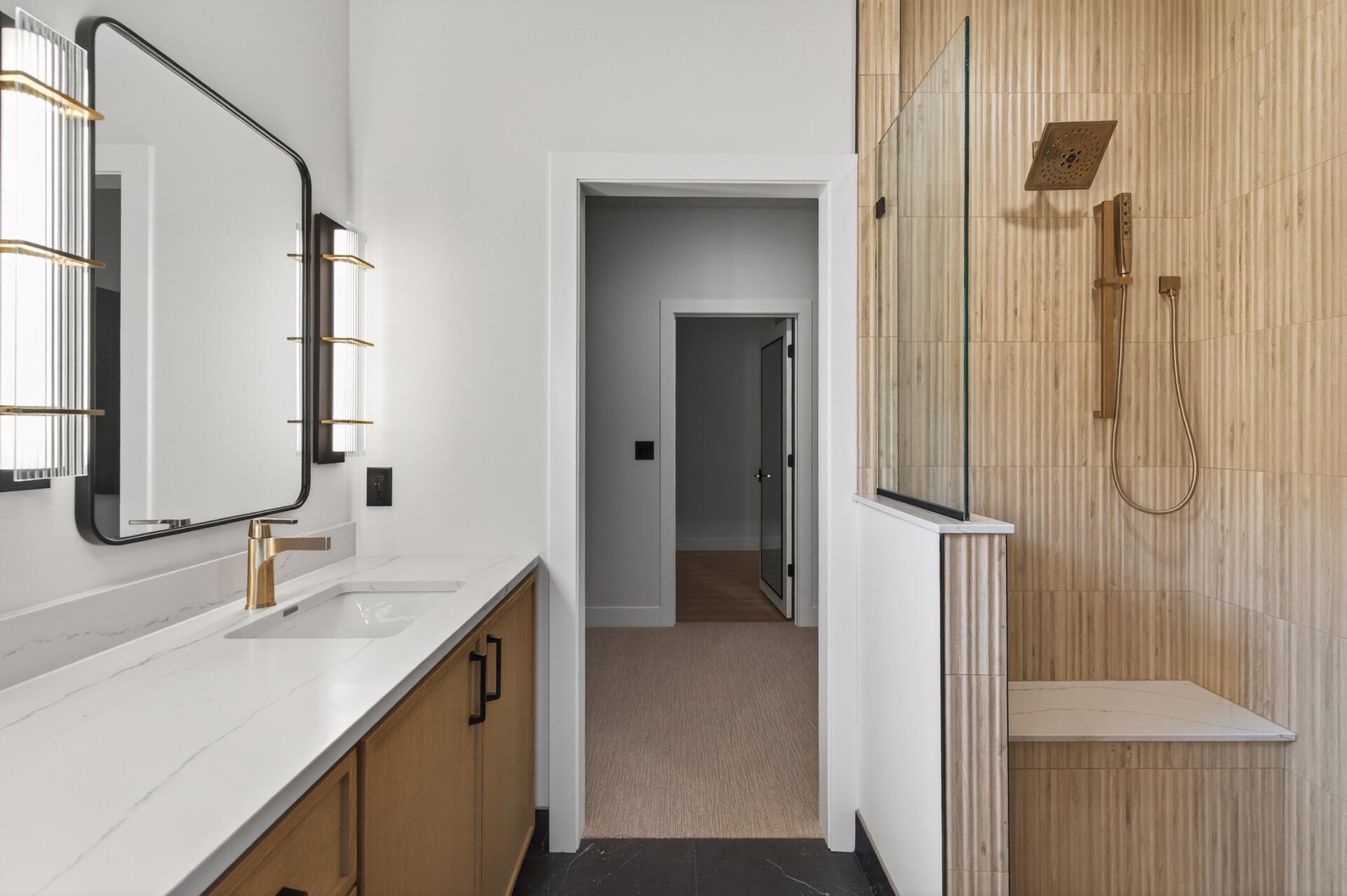 37_7743_146th_Terrace37_mls.jpg