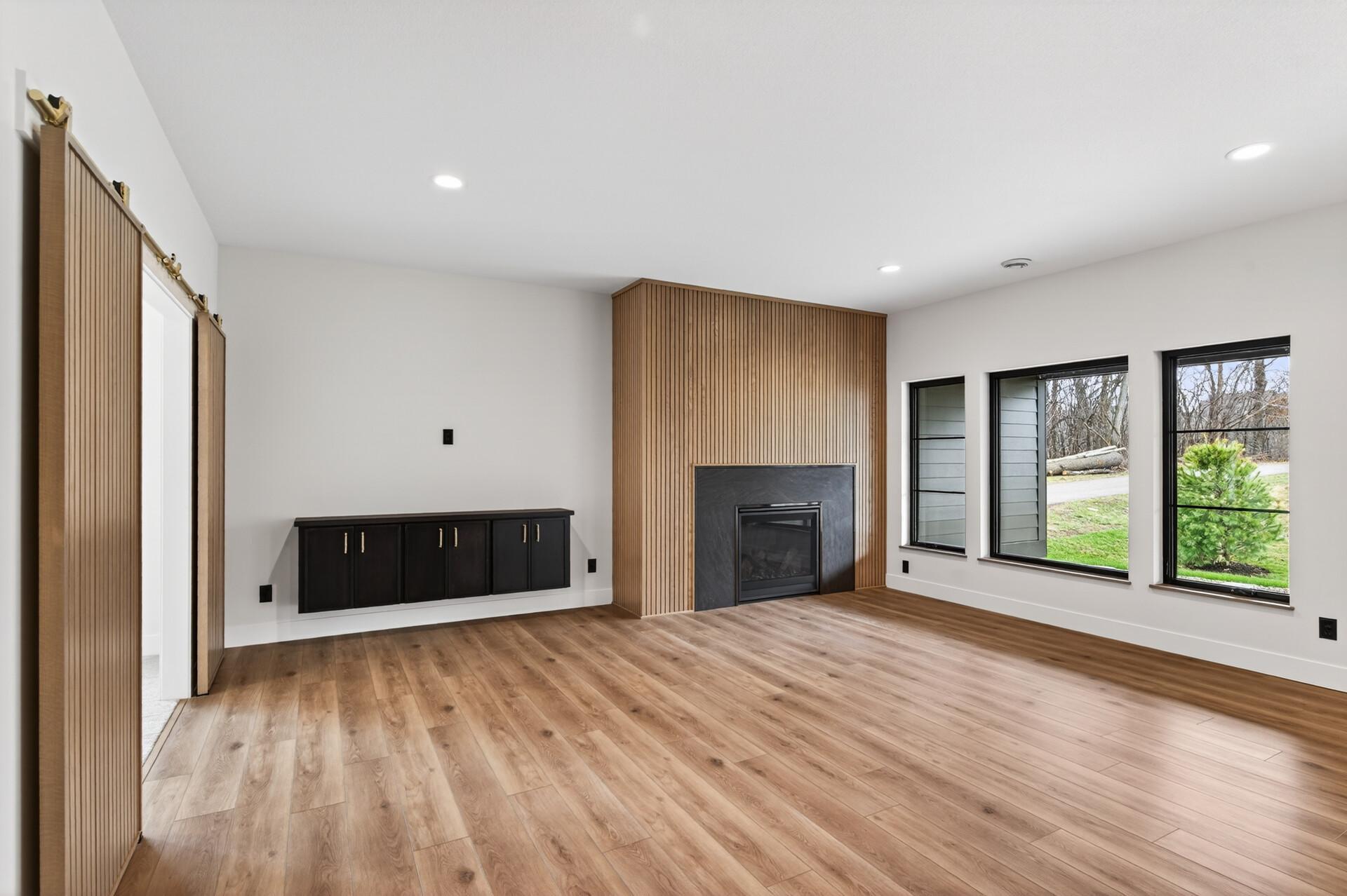 18_7743_146th_Terrace18_mls.jpg