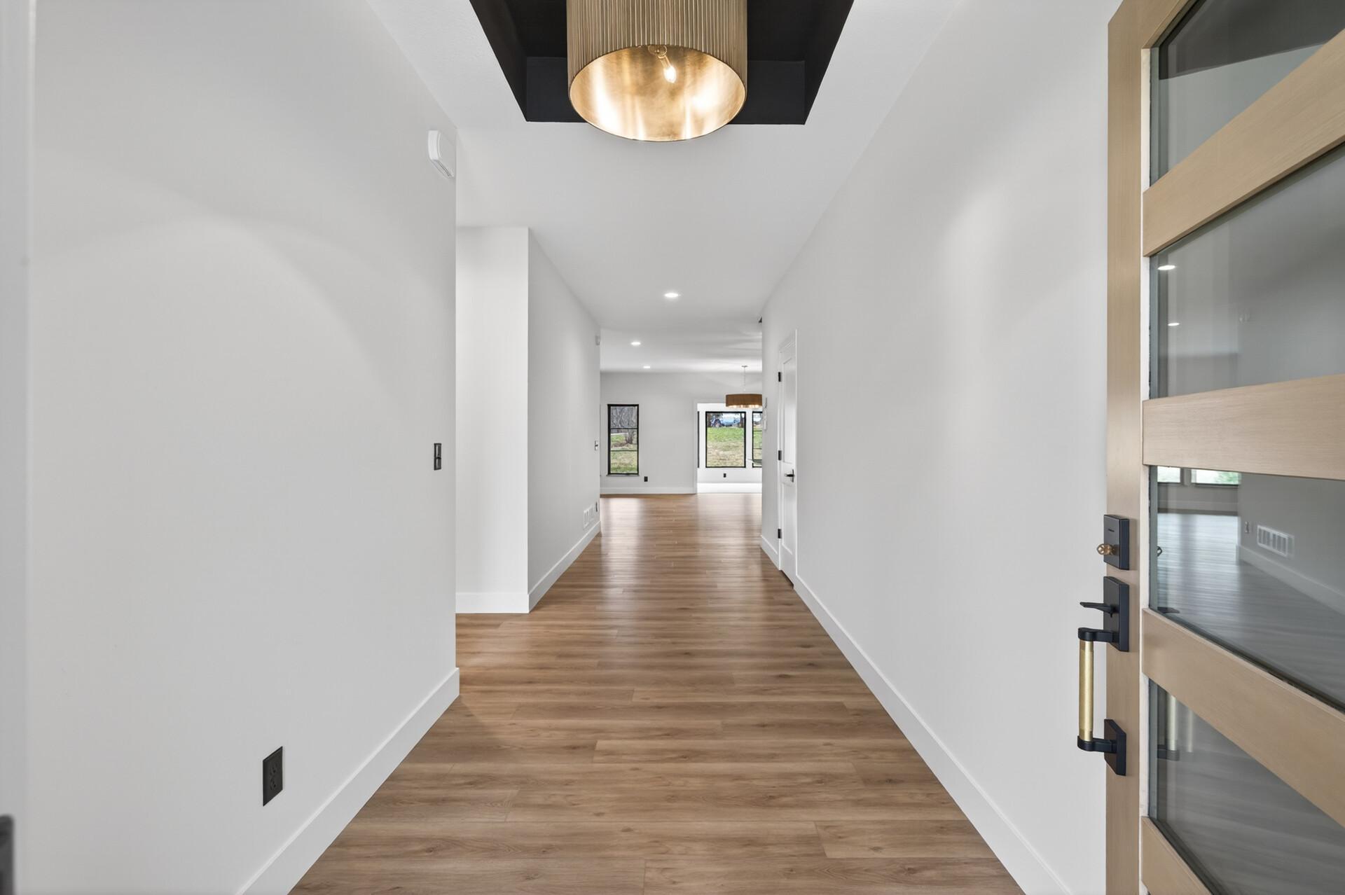 04_7743_146th_Terrace4_mls.jpg