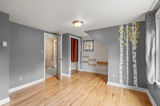 613 Labore Road, Saint Paul, MN 55117