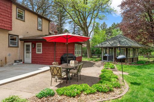 613 Labore Road, Saint Paul, MN 55117