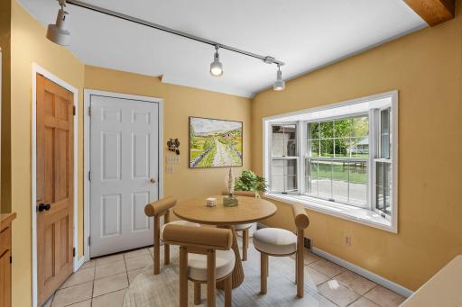 613 Labore Road, Saint Paul, MN 55117
