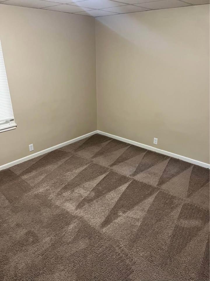 215 Meridian #14.jpg