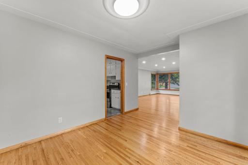 245 10th Avenue SW, Cambridge, MN 55008