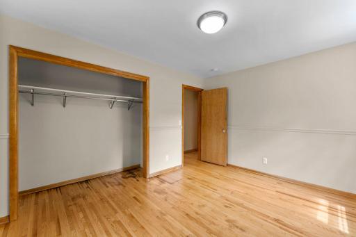 245 10th Avenue SW, Cambridge, MN 55008
