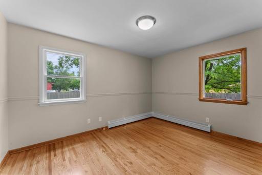 245 10th Avenue SW, Cambridge, MN 55008