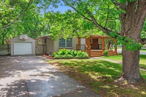 245 10th Avenue SW, Cambridge, MN 55008