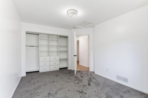 Comfortable second bedroom perfect for guests, a home office, or additional living spaceâ