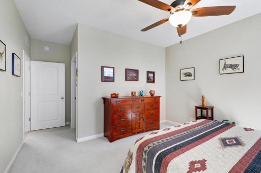 10224 Ironwood Lane, Rogers, MN 55374
