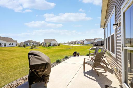 10224 Ironwood Lane, Rogers, MN 55374