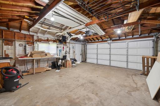 5932 Perry Avenue N, Minneapolis, MN 55429