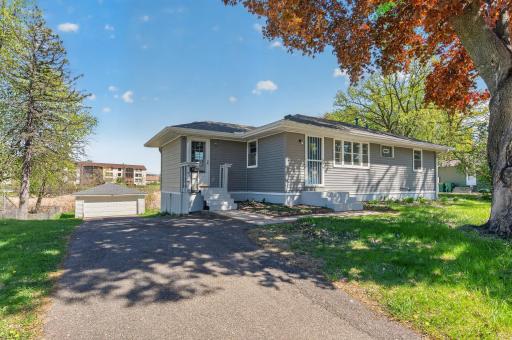 5932 Perry Avenue N, Minneapolis, MN 55429
