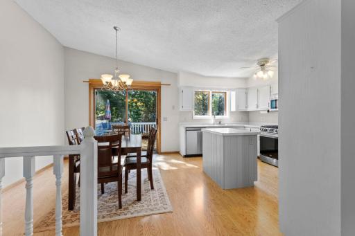 Kitchen/ Dining Area