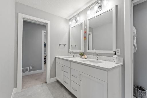 77-web-or-mls-754 Shawnee Woods Rd-68.jpg