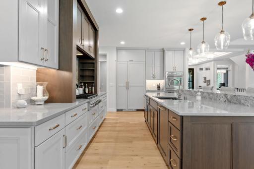 49-web-or-mls-754 Shawnee Woods Rd-40.jpg