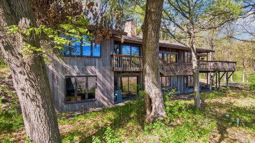 1 Snowy Owl Lane, North Oaks, MN 55127