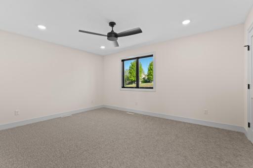 4969 Noble Drive NW, Rochester, MN 55901