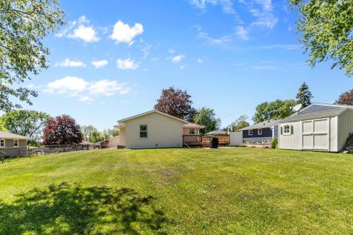 139 Greenway Avenue N, Saint Paul, MN 55128