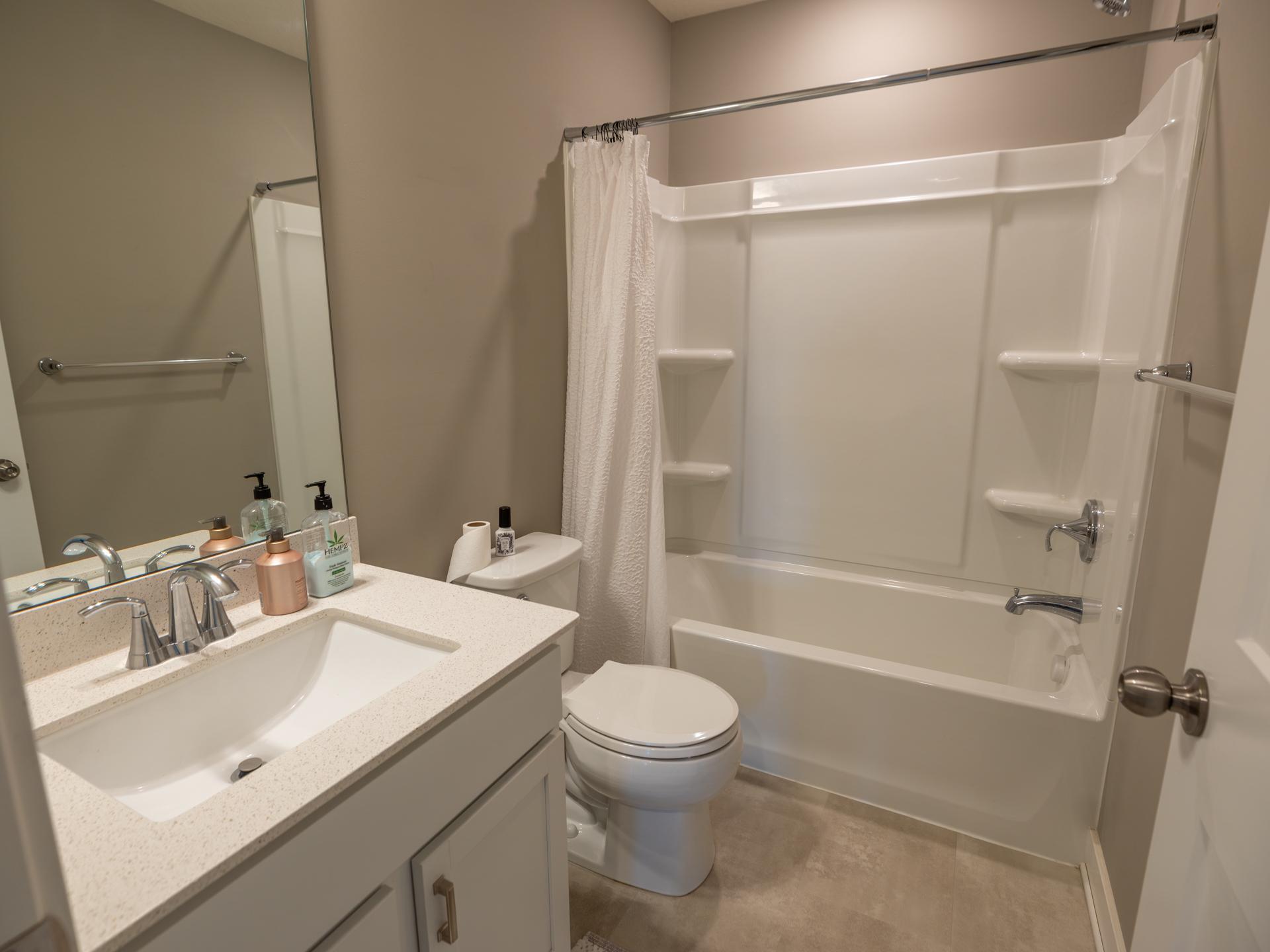 Upper Level Bathroom.jpg