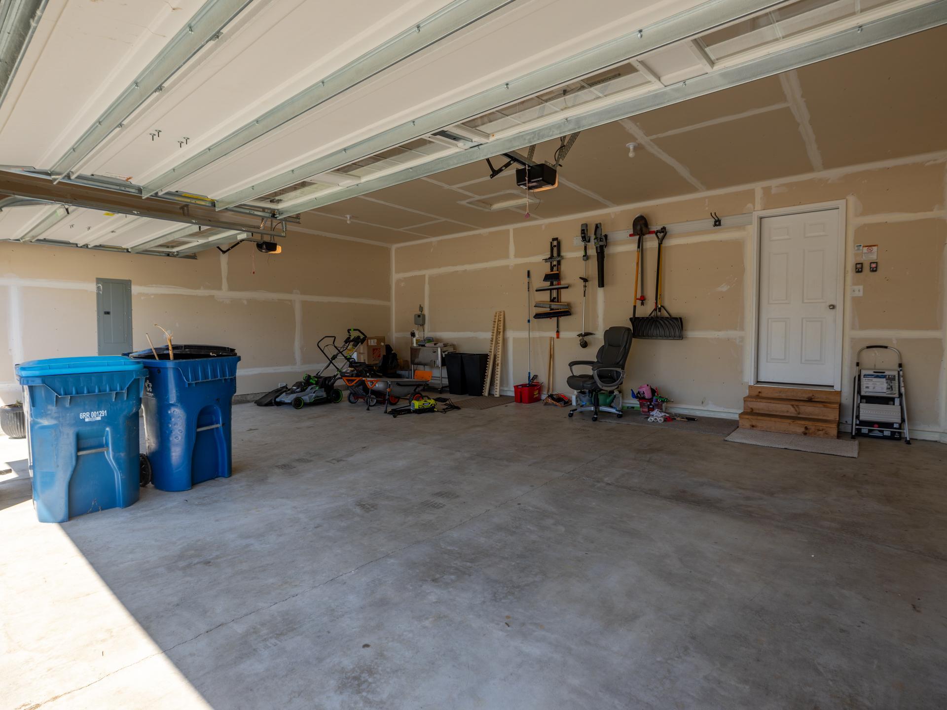 Garage.jpg