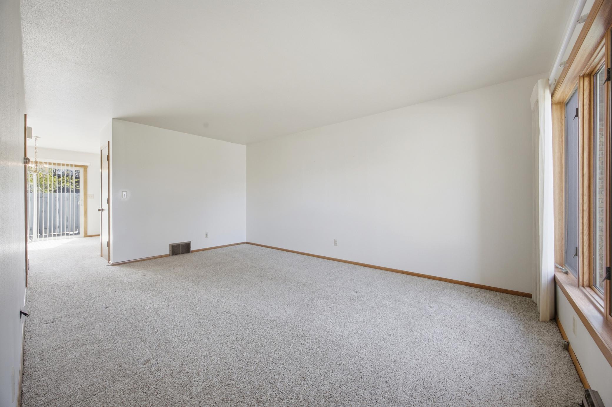 Living Room (Hardwoods under carpet)