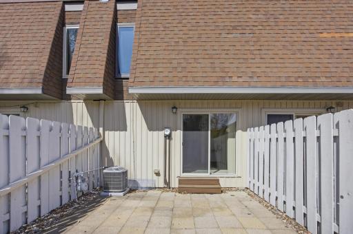 1510 16 1/2 Street S, Fargo, ND 58103