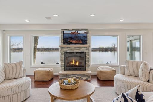 2807 McKenzie Point Road, Wayzata, MN 55391