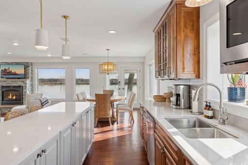 2807 McKenzie Point Road, Wayzata, MN 55391